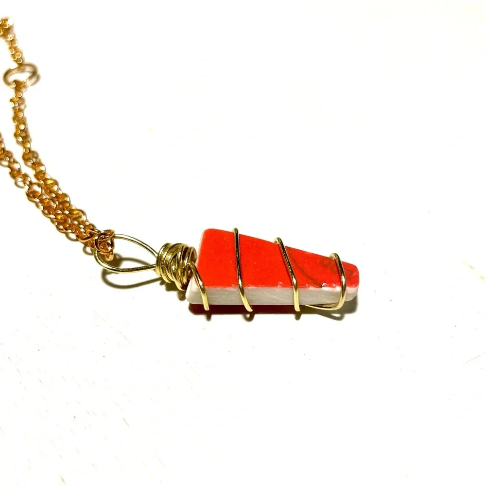 Hand Crafted 18k Gold Plated and Orange Glass Pendant Bracelet